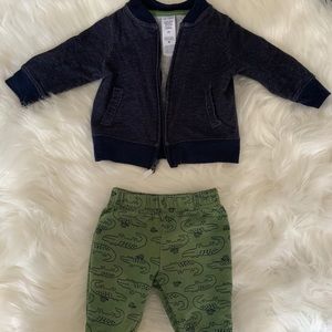 Baby jacket and sweatpants